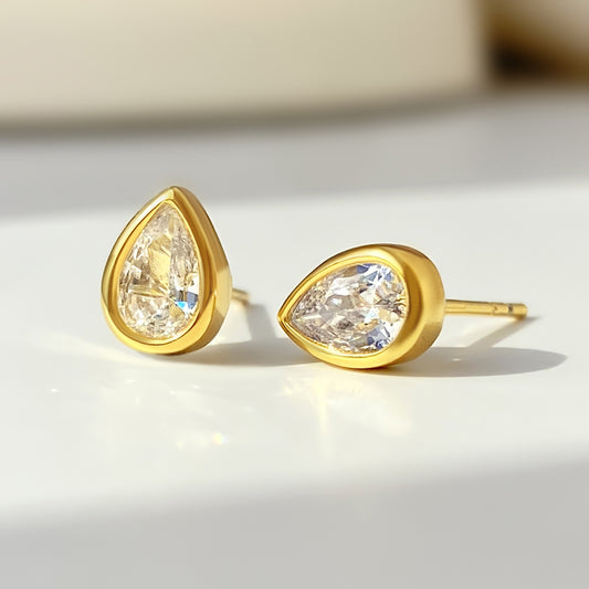 Style Bezel Setting Party Studs