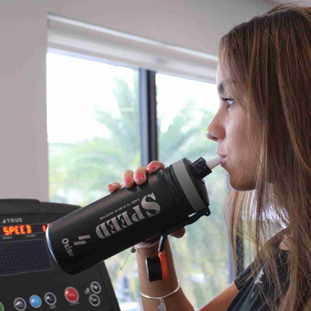 22oz Insulated Sport Bottle image 1