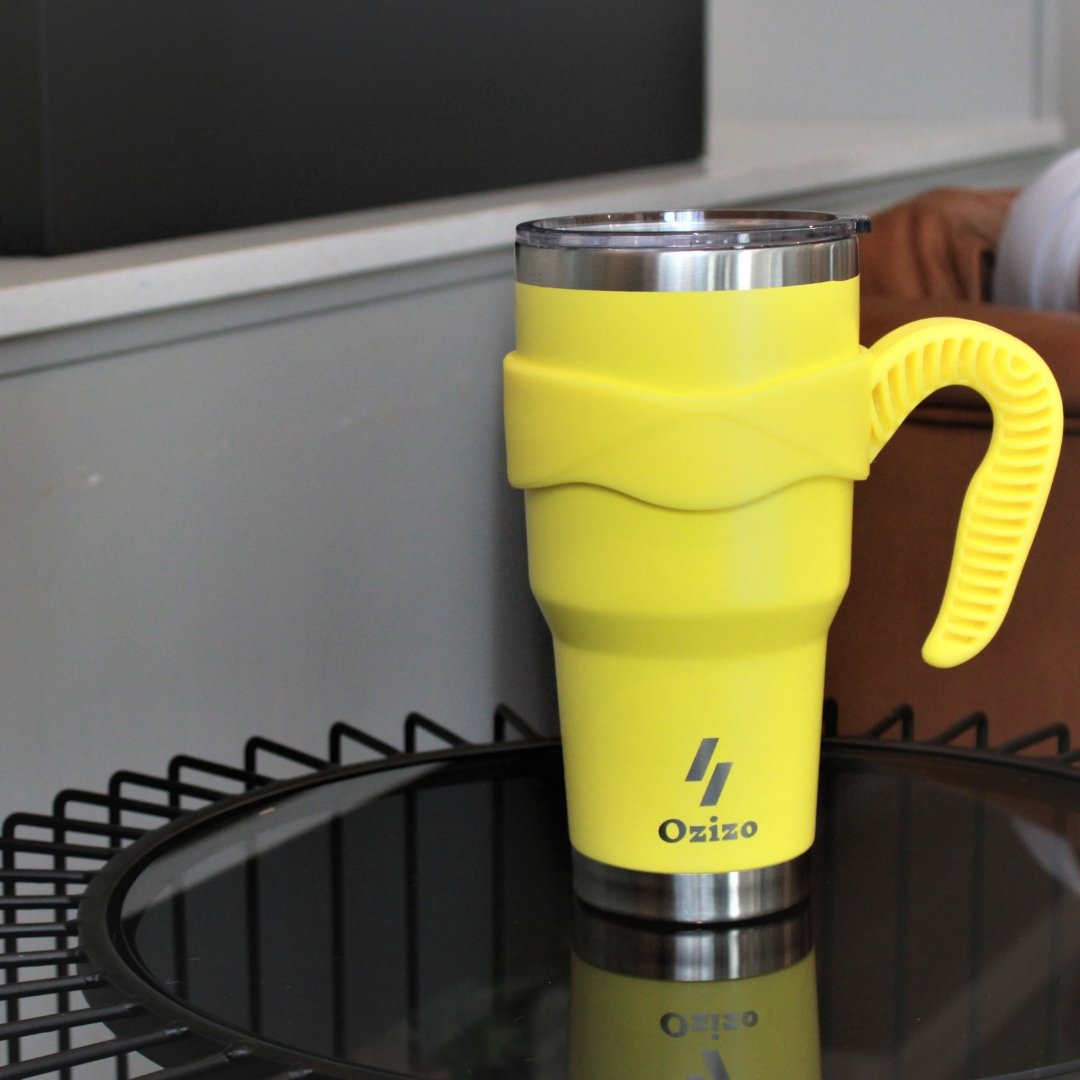 30 oz Insulated Mug With Straw image 3